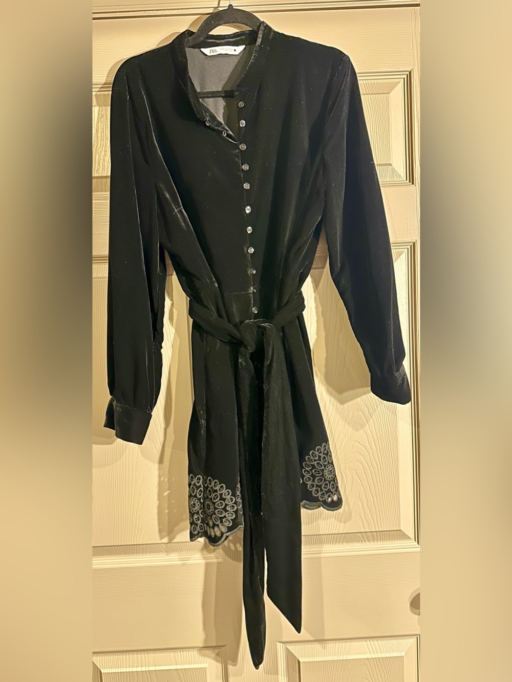 Zara Black Long-Sleeve Tie-Waist Dress with Embroidered Hem